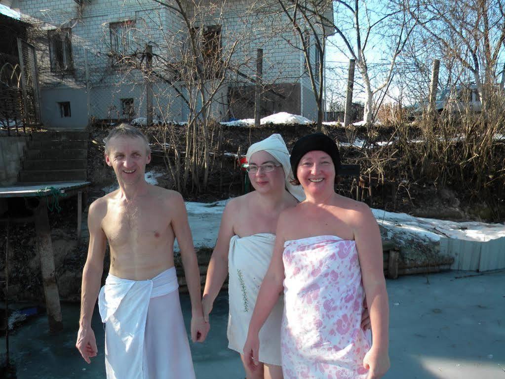 Guest House Dacha Киев Екстериор снимка